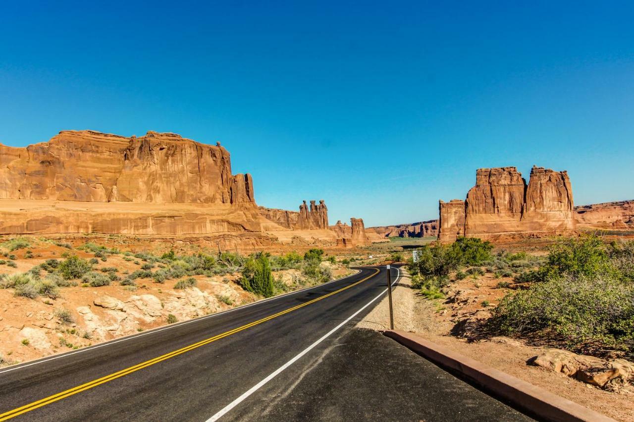 Cottonwoods Villa Moab Exterior photo